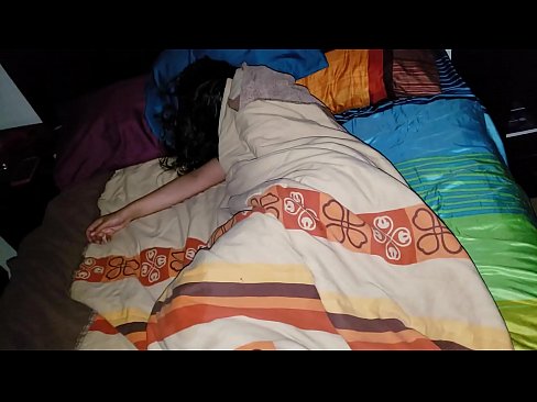 ❤️ Stepson dema ku di xew de ye, xatirê dayika xwe ya ciwan dike. ❤️❌ Super seks li ku.porno-negrov.ru ❌❤